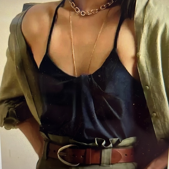 NWT Banana Republic Twist Front Black Crepe Camisole - Picture 1 of 9